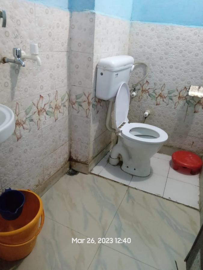 Superinn Home Stay& Guest House Агра Экстерьер фото