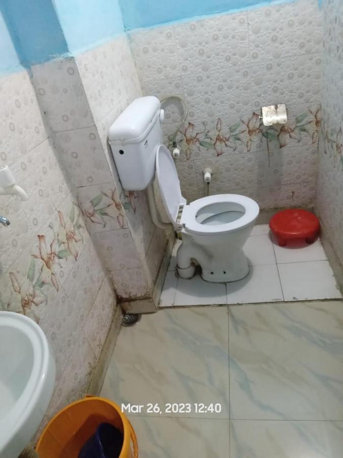 Superinn Home Stay& Guest House Агра Экстерьер фото